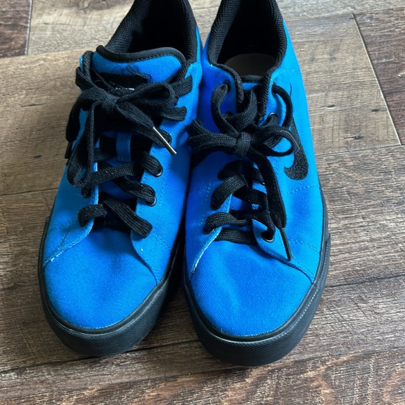 Nike ID low rise skate shoe - Picture 2 of 3